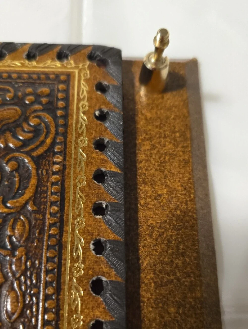 Vintage Faux Leather Address Book Organizer Brown Embossed Cover Pen Missing